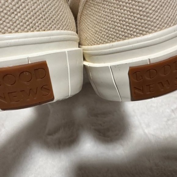 Sneakers Good News - Picture 9 of 10